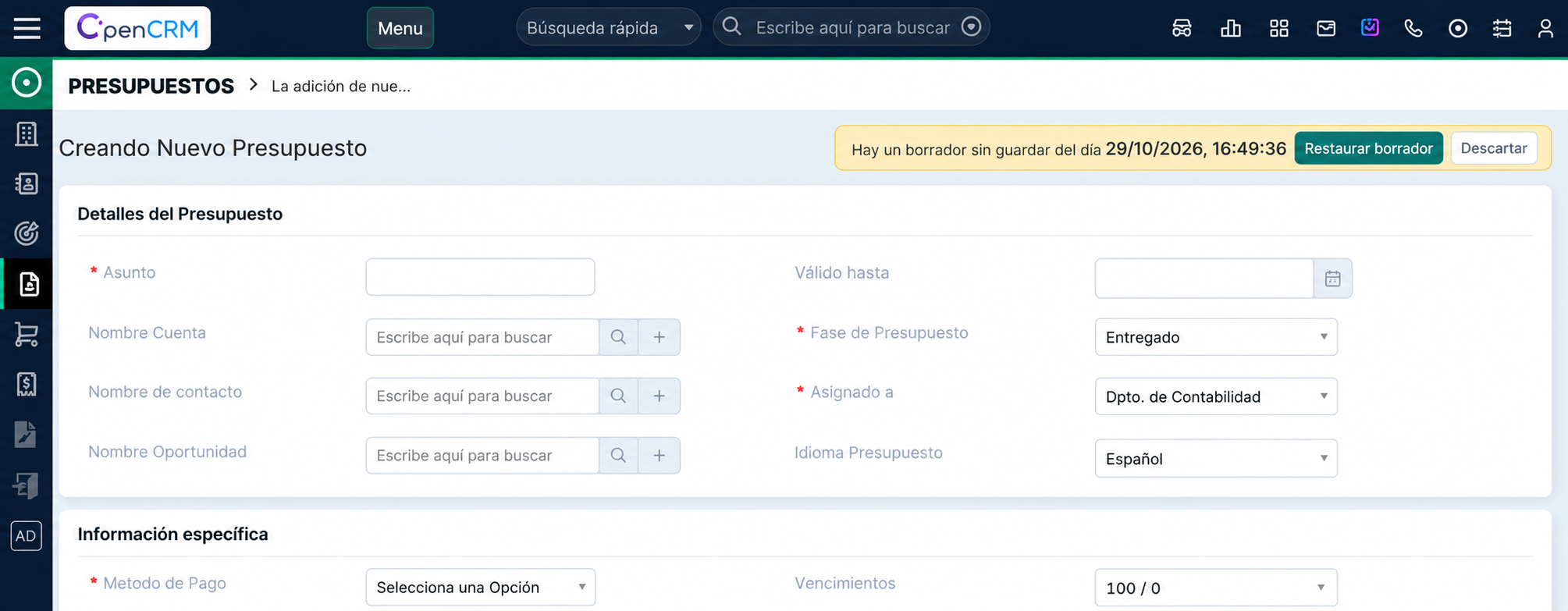 Formulario de nuevo presupuesto de OpenCRM con el aviso de borrador pendiente y las opciones Restaurar borrador y Descartar